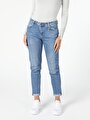 thumb-Afficher les détails de 893 Julia Pantalon Denim Tapered Leg  En  Boyfriend Fit Femme