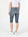 thumb-Afficher les détails de Short Denim Super Slim Fit Femme