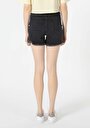 thumb-Afficher les détails de Short Denim Slim Fit Femme