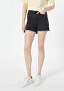 thumb-Afficher les détails de Short Denim Slim Fit Femme