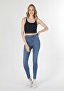 thumb-Afficher les détails de 760 Diana Pantalon Denim Skinny  Leg  En  Super Slim Fit Femme