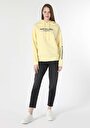 thumb-Afficher les détails de Pull-over Jaune Comfort Fit  Femme