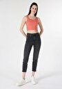 thumb-Afficher les détails de Athlète Saumon Slim Fit Femme
