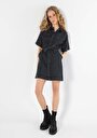 thumb-Afficher les détails de Robe Denim Slim Fit    Femme