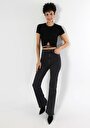 thumb-Afficher les détails de T-shirt À Manches Courtes Noir Slim Fit  Femme