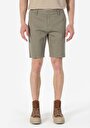 thumb-Afficher les détails de Short Kaki Regular Fit Homme