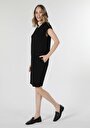 thumb-Afficher les détails de Robe Noir Regular Fit    Femme