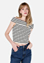 thumb-Afficher les détails de T-shirt À Manches Courtes Noir Slim Fit Rayé Femme