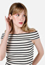 thumb-Afficher les détails de T-shirt À Manches Courtes Noir Slim Fit Rayé Femme