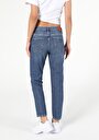 thumb-Afficher les détails de 892 Alina Pantalon Denim Tapered Leg  En  Slim Boyfriend Fit Femme