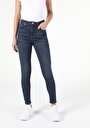 thumb-Afficher les détails de 760 Diana Pantalon Denim Skinny  Leg  En  Super Slim Fit Femme