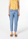 thumb-Afficher les détails de 892 Alina Pantalon Denim Tapered Leg  En  Slim Boyfriend Fit Femme