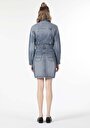 thumb-Afficher les détails de Robe Denim Slim Fit    Femme
