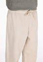 thumb-Afficher les détails de Pantalon Beige Loose Leg Medium Rise En Gabardine Relaxed Fit Homme
