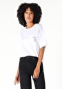 thumb-Afficher les détails de T-shirt À Manches Courtes Blanc   Femme