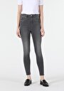 thumb-Afficher les détails de 760 Diana Pantalon Denim Skinny  Leg  En  Super Slim Fit Femme