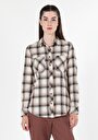 thumb-Afficher les détails de Chemise À Manches Longues Beige    Femme