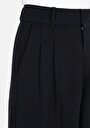 thumb-Afficher les détails de Short Noir Regular Fit Femme