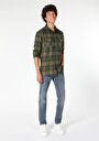 thumb-Afficher les détails de Chemise À Manches Longues Kaki Regular Fit   Homme
