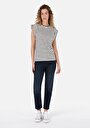 thumb-Afficher les détails de T-shirt À Manches Courtes Noir Regular Fit Rayé Femme