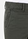 thumb-Afficher les détails de Pantalon Vert Straight Leg Medium Rise En Gabardine Slim Fit Homme