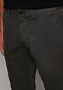 thumb-Afficher les détails de Pantalon Vert Straight Leg Medium Rise En Gabardine Slim Fit Homme