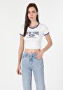 thumb-Afficher les détails de T-shirt À Manches Courtes Blanc   Femme